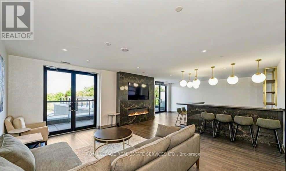 Milton (CO Coates) — Milton (CO Coates) - Photo 2 of 25