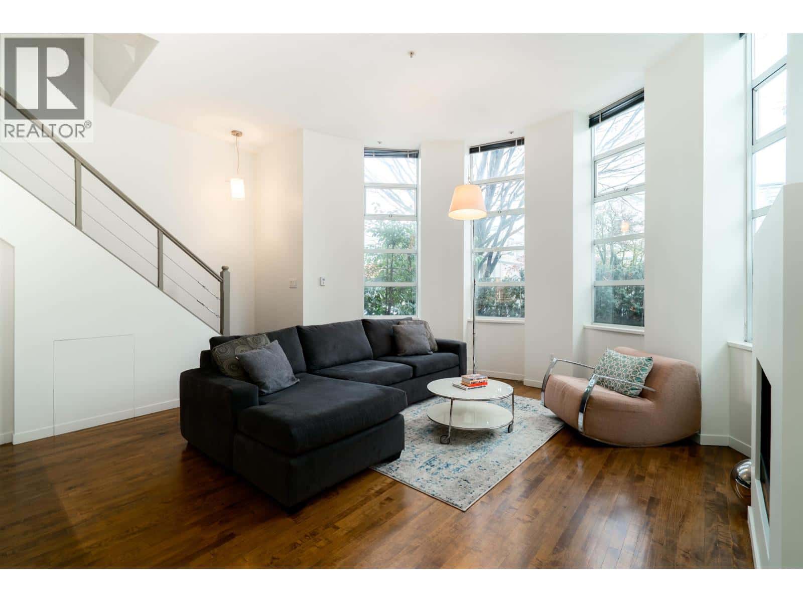 2315 ASH STREET — Vancouver, British Columbia - Photo 3 of 18