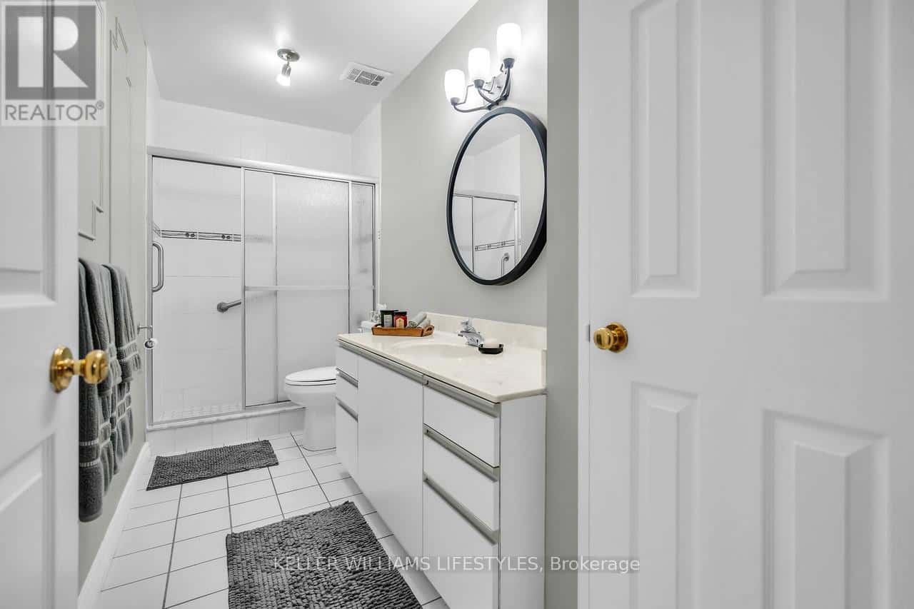 London East (East F) — London East (East F) - Photo 2 of 47