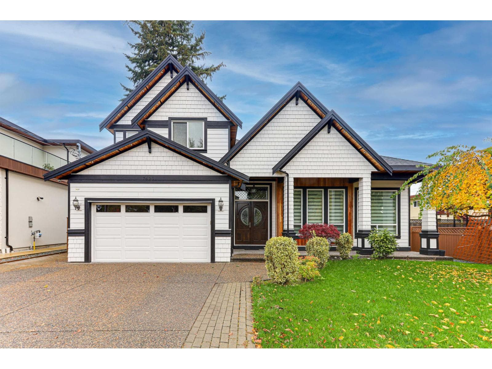 Delta — Delta - Main photo