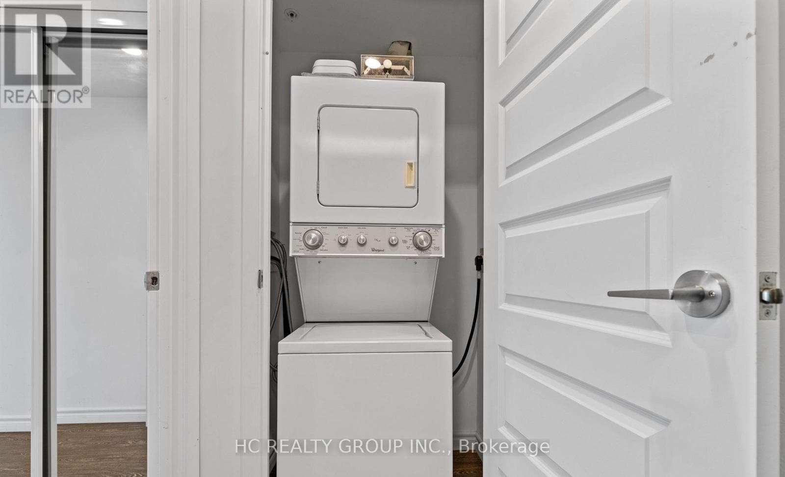 Kitchener — Kitchener - Main photo