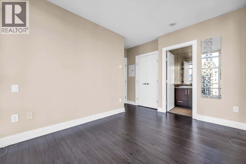 Coquitlam — Coquitlam - Photo 3 of 29