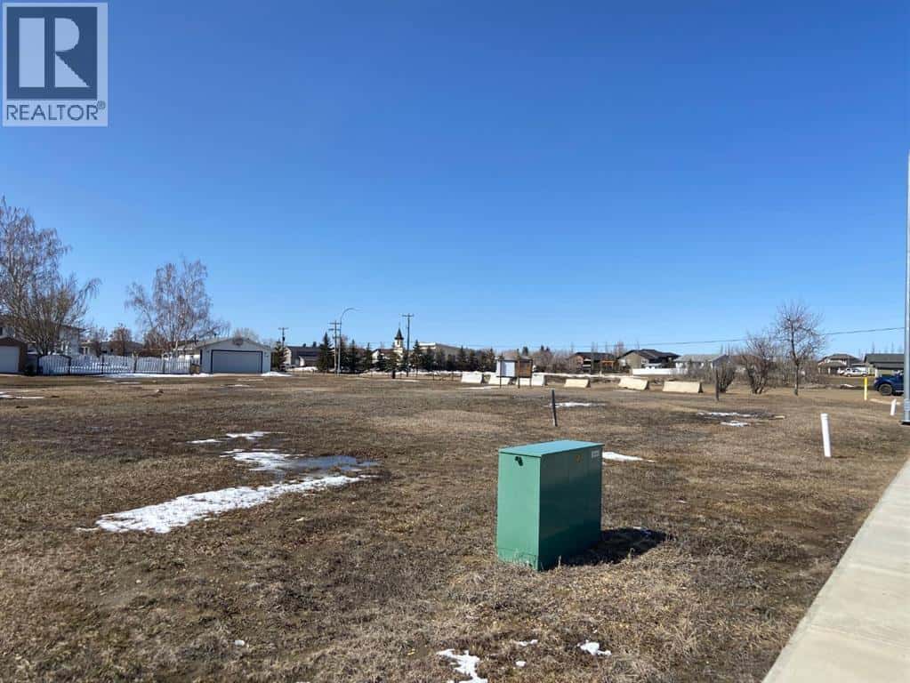 Hanna — Hanna - Photo 5 of 6