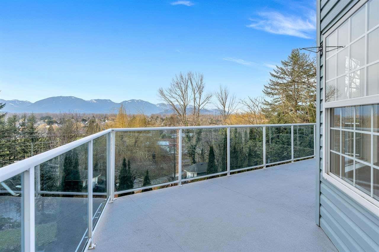 42602 MAJUBA HILL Road