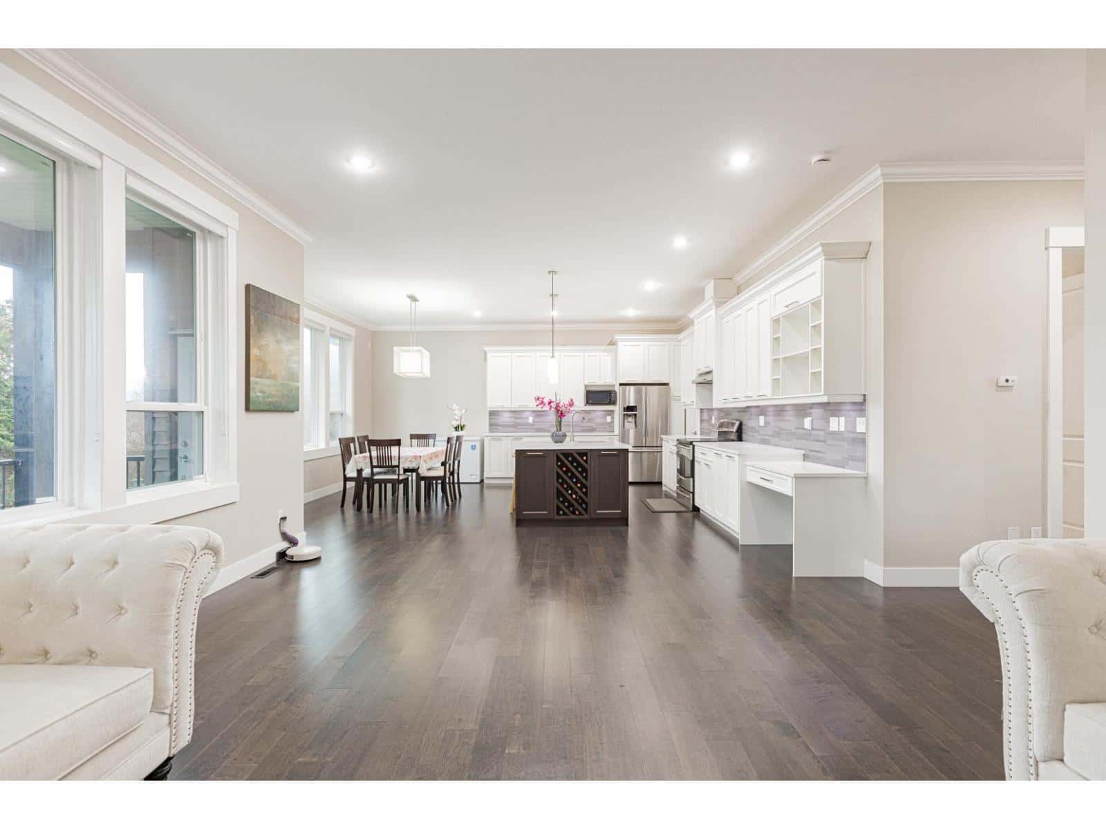 Langley — Langley - Photo 3 of 39