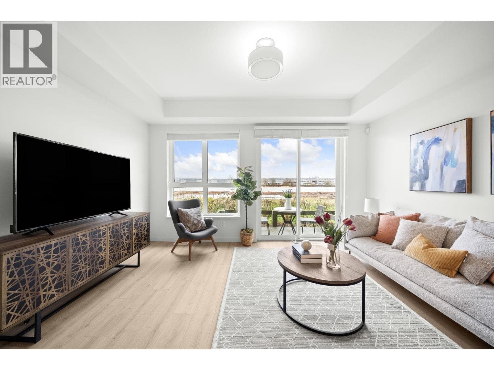 26 10311 RIVER DRIVE — Richmond - Main photo