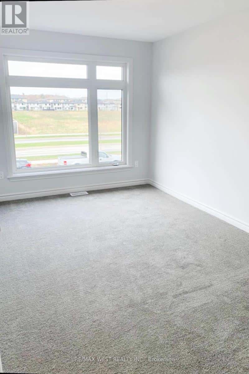 Ottawa — Ottawa - Photo 3 of 24