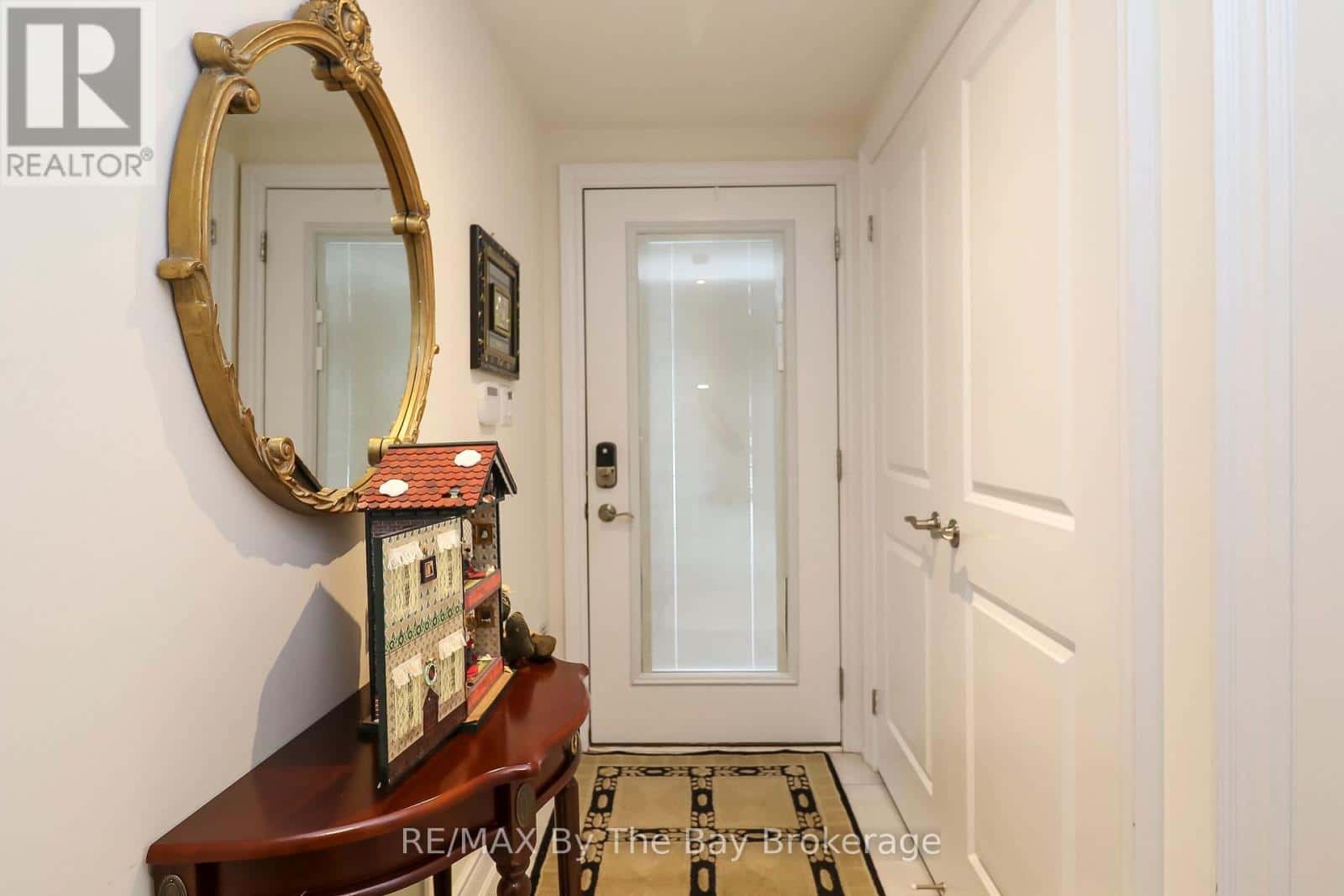 Wasaga Beach — Wasaga Beach - Photo 4 of 25