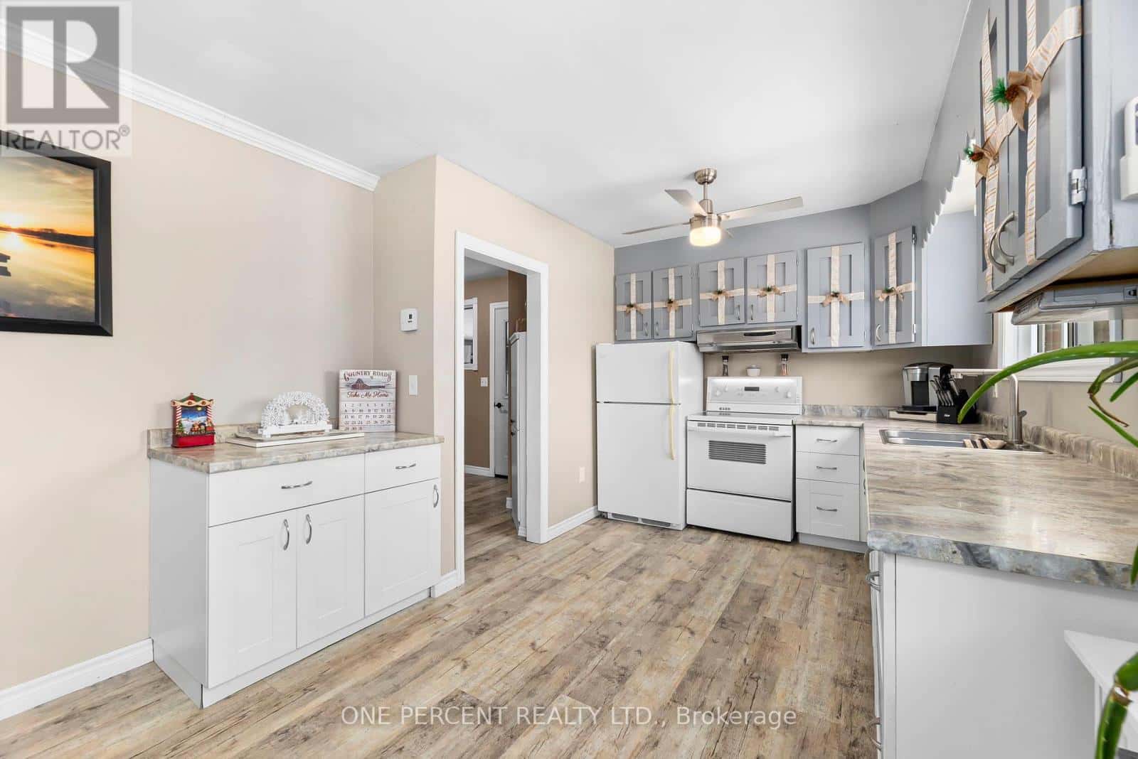 Kawartha Lakes (Fenelon Falls) — Kawartha Lakes (Fenelon Falls) - Photo 5 of 36