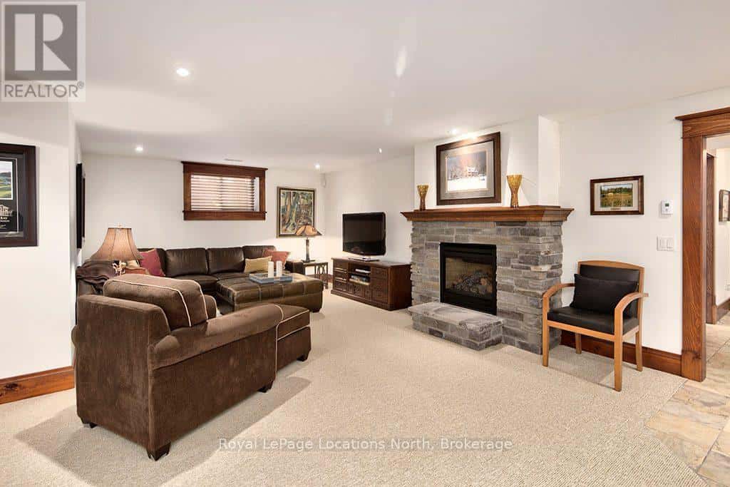 Blue Mountains — Blue Mountains - Photo 2 of 47