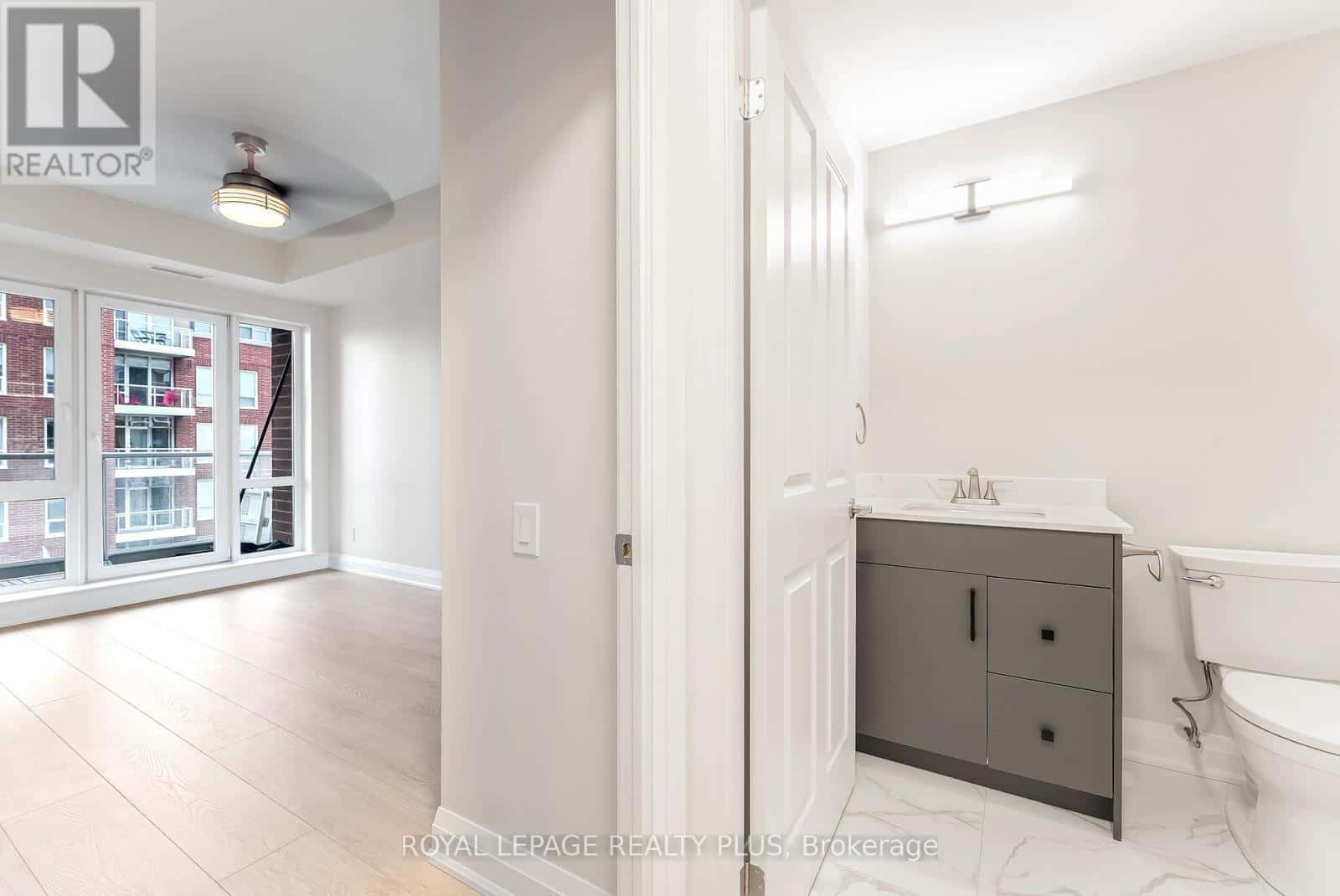 Oakville (OO Old Oakville) — Oakville (OO Old Oakville) - Photo 5 of 16