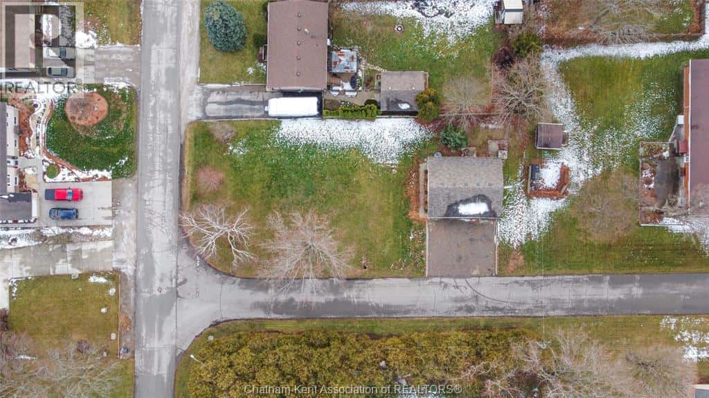 58 NICHOLS DRIVE — Blenheim - Photo 3 of 25