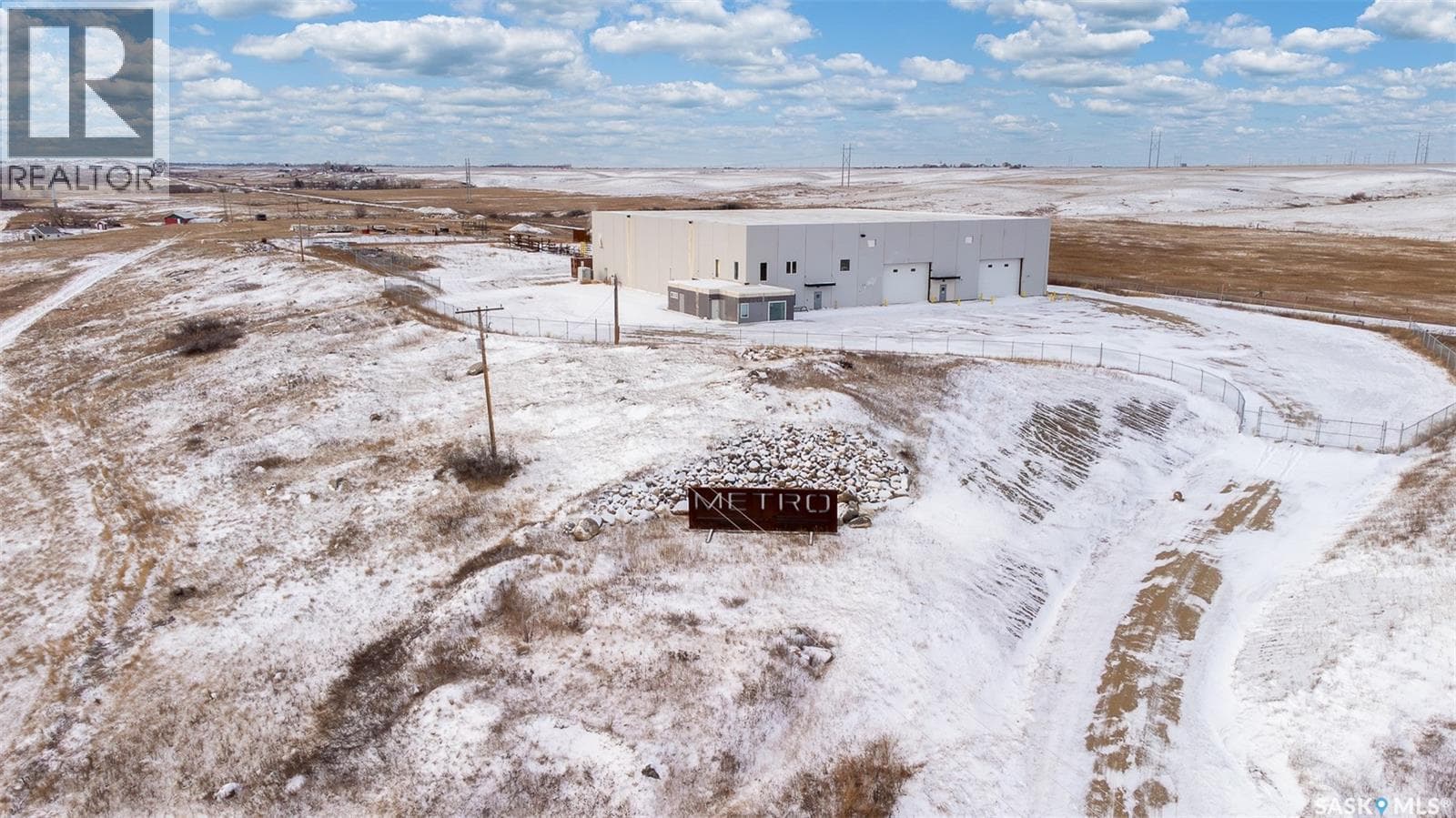 Metro Manufacturing Building — Moose Jaw Rm No. 161, Saskatchewan - Main photo