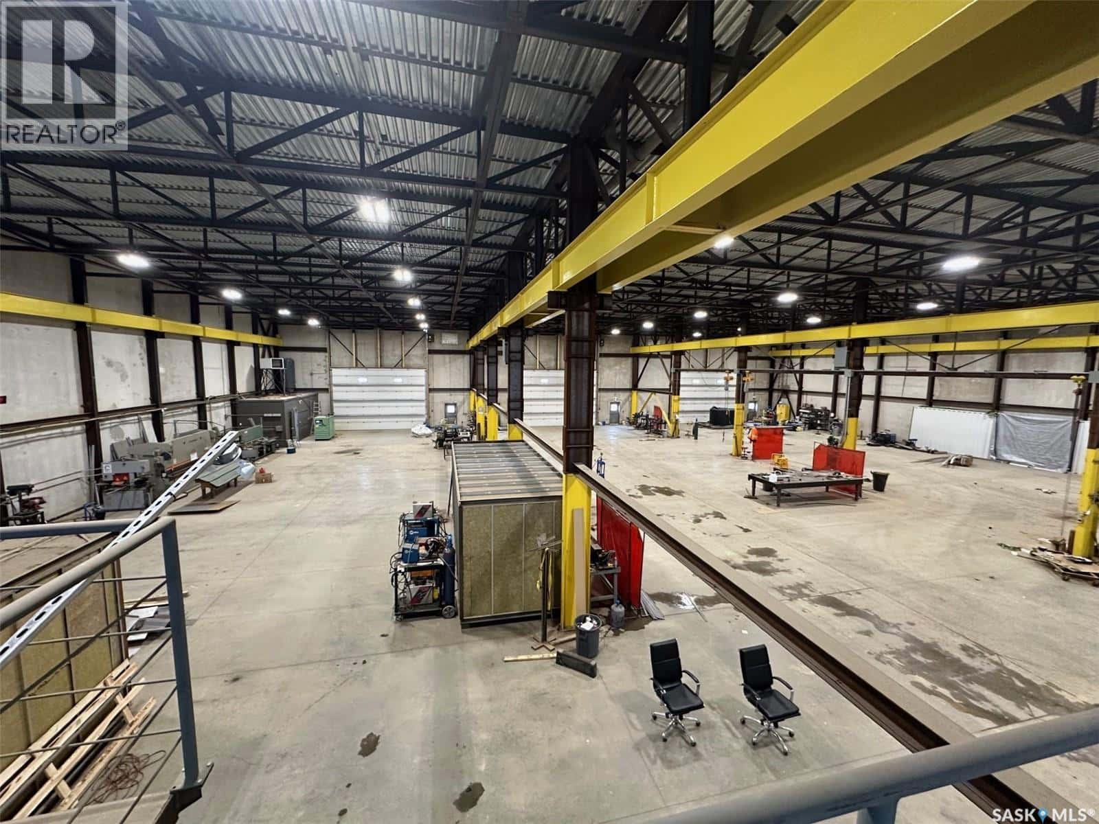 Metro Manufacturing Building — Moose Jaw Rm No. 161, Saskatchewan - Photo 2 of 56