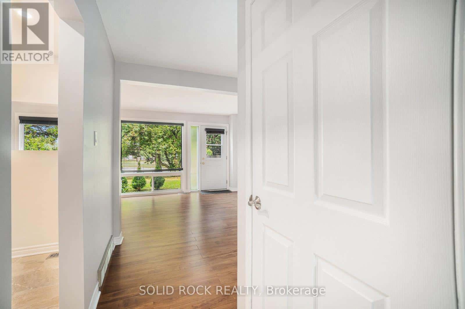 34 - 4573 CARRINGTON PLACE — Ottawa, Ontario - Photo 3 of 29