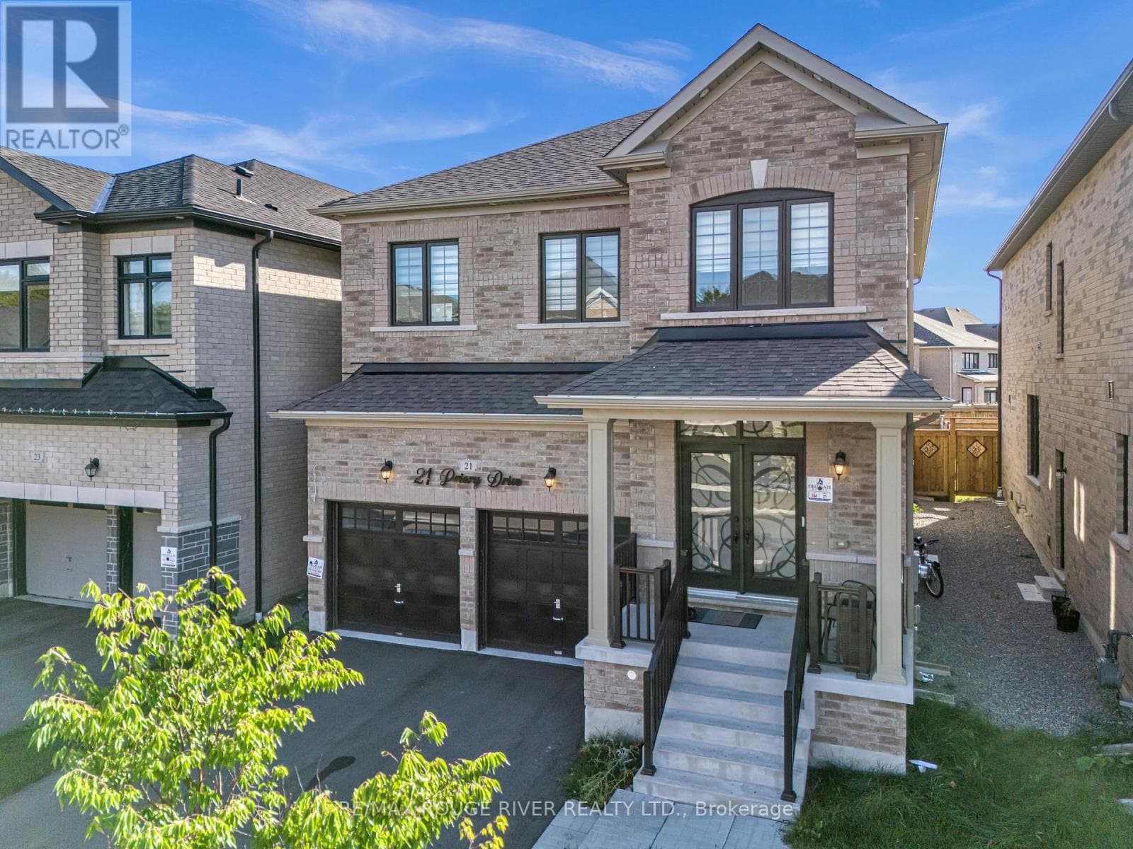 Whitby — Whitby - Main photo