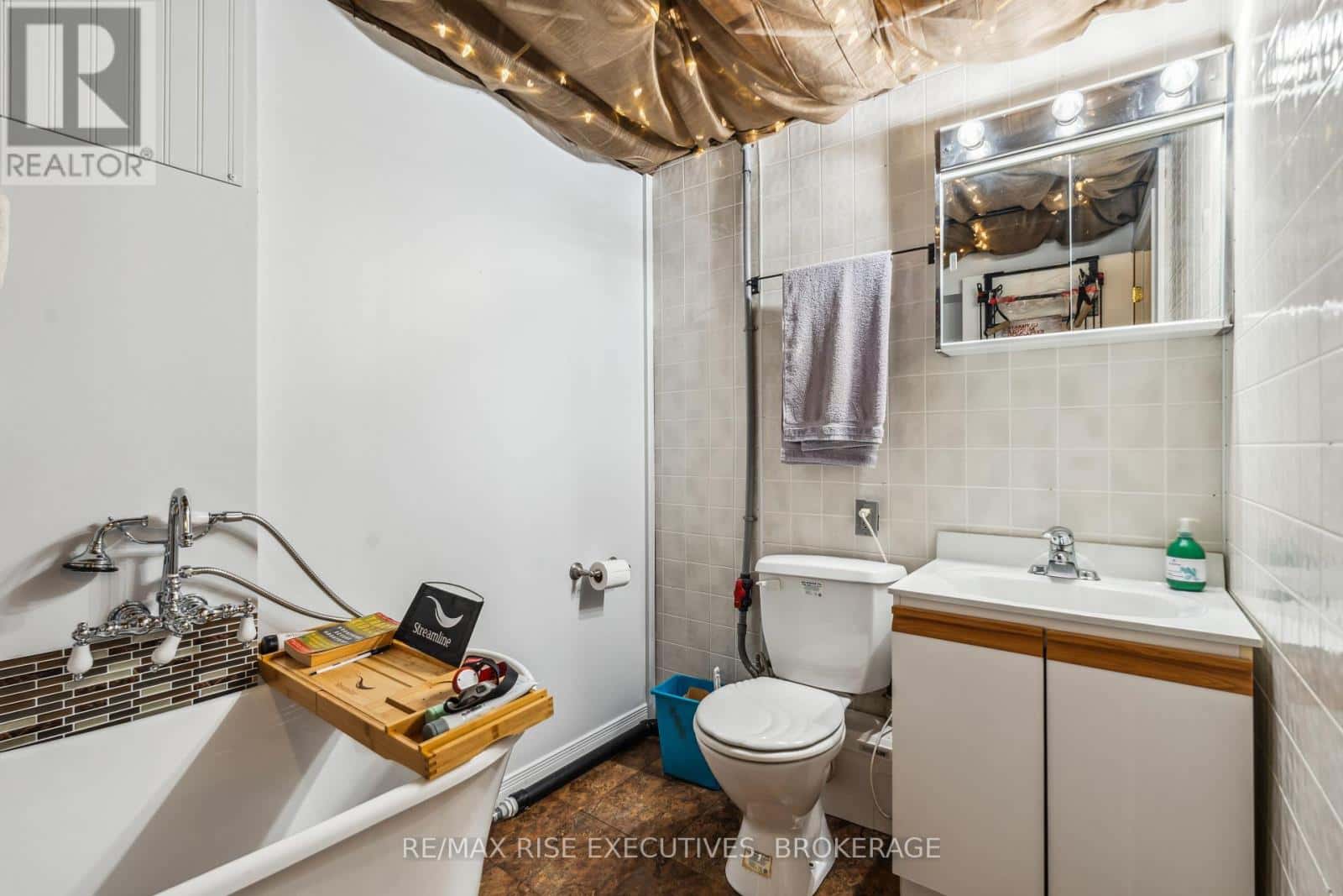 Rideau Lakes — Rideau Lakes - Photo 3 of 42