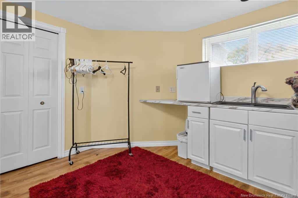 Moncton — Moncton - Photo 3 of 50