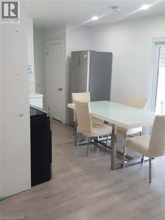 Hamilton — Hamilton - Photo 2 of 4