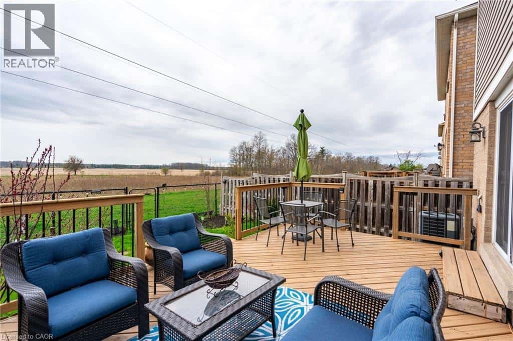 Binbrook — Binbrook - Photo 4 of 46