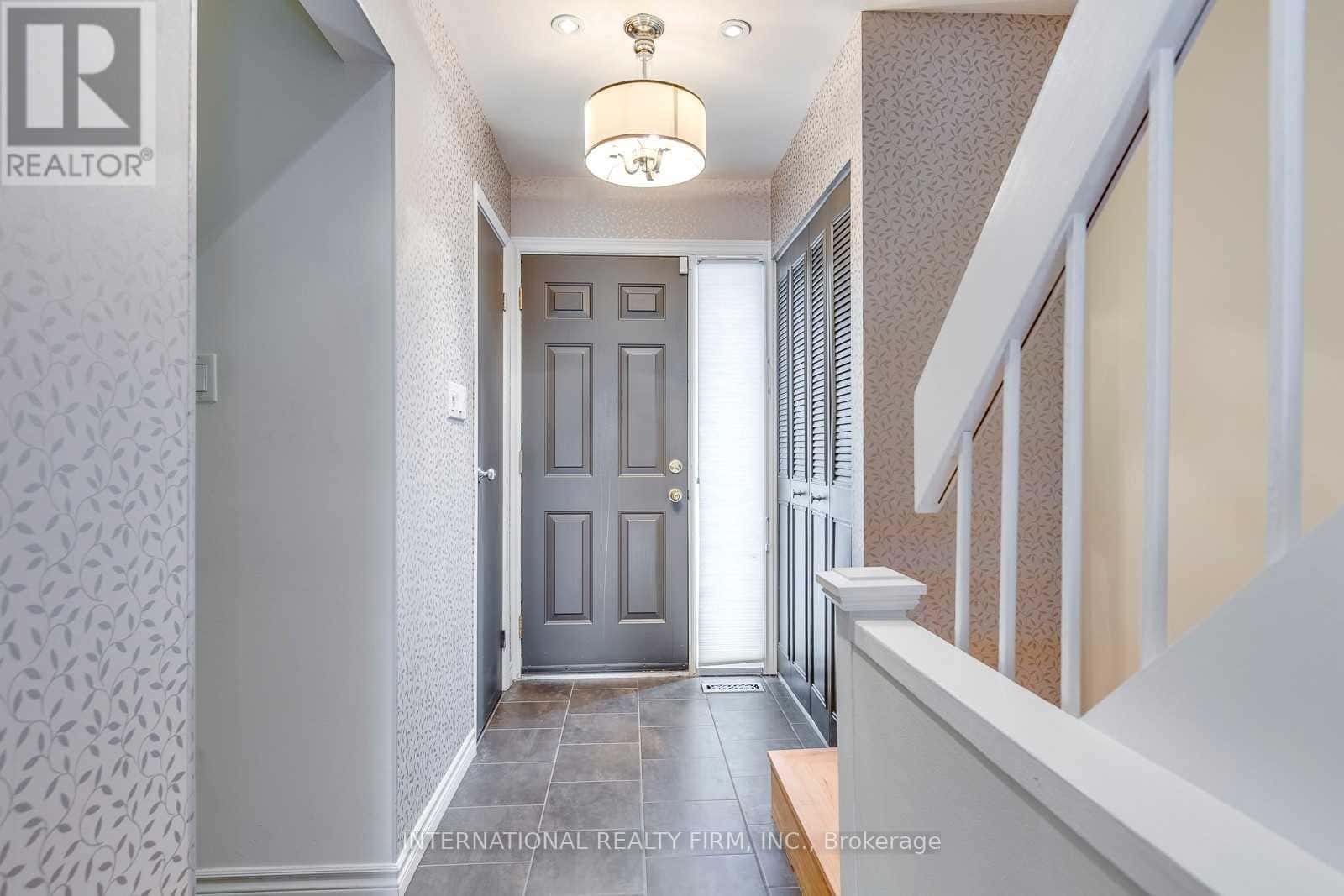 Mississauga (Meadowvale) — Mississauga (Meadowvale) - Photo 5 of 21