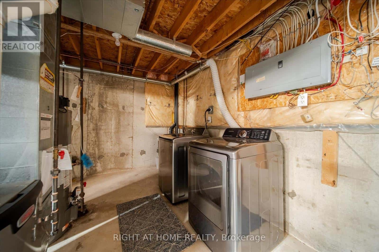 Pickering (Highbush) — Pickering (Highbush) - Photo 4 of 16