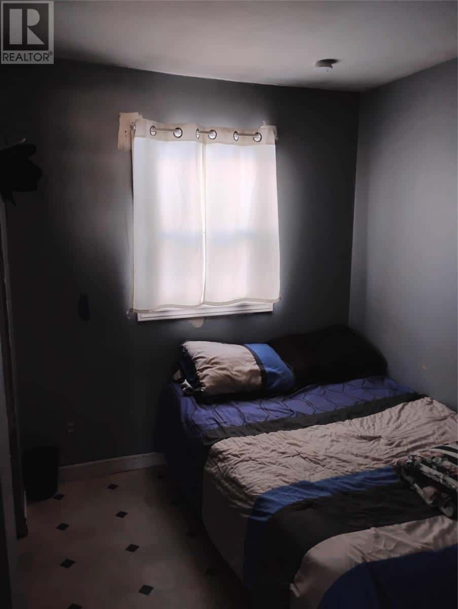 Virgin Arm — Virgin Arm - Photo 5 of 12