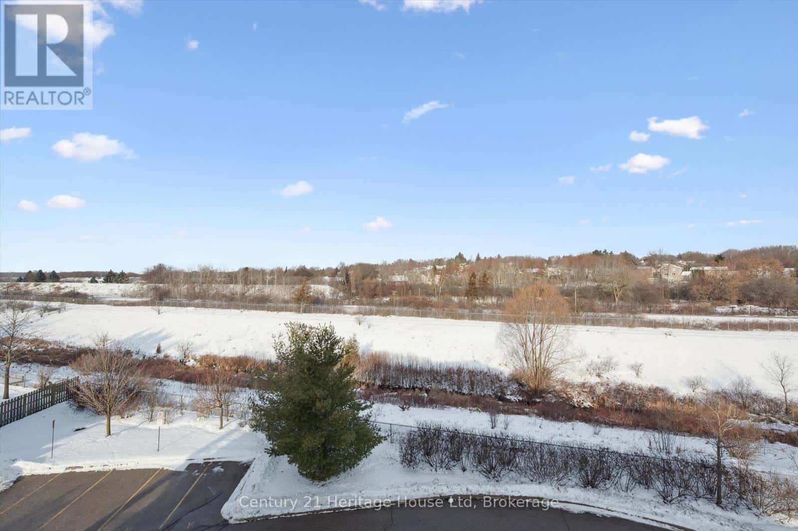 Guelph (Willow West/Sugarbush/West Acres) — Guelph (Willow West/Sugarbush/West Acres) - Photo 4 of 35