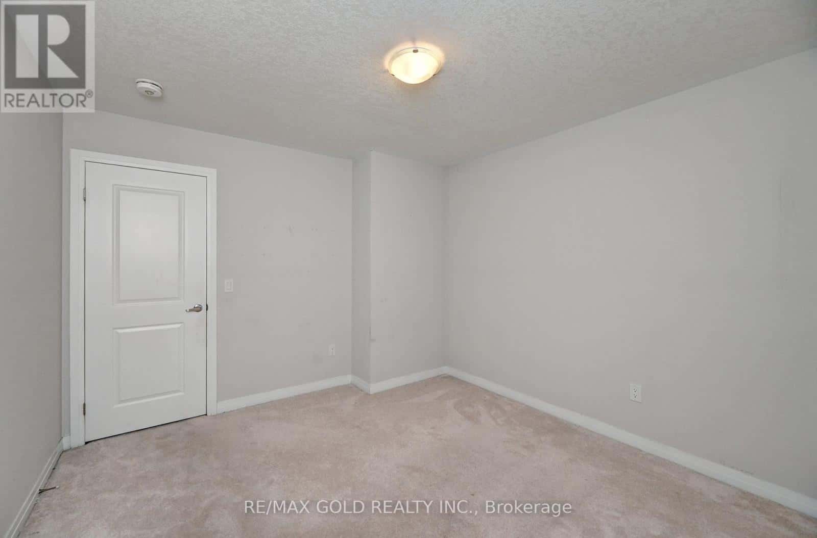 North Dumfries — North Dumfries - Photo 5 of 46