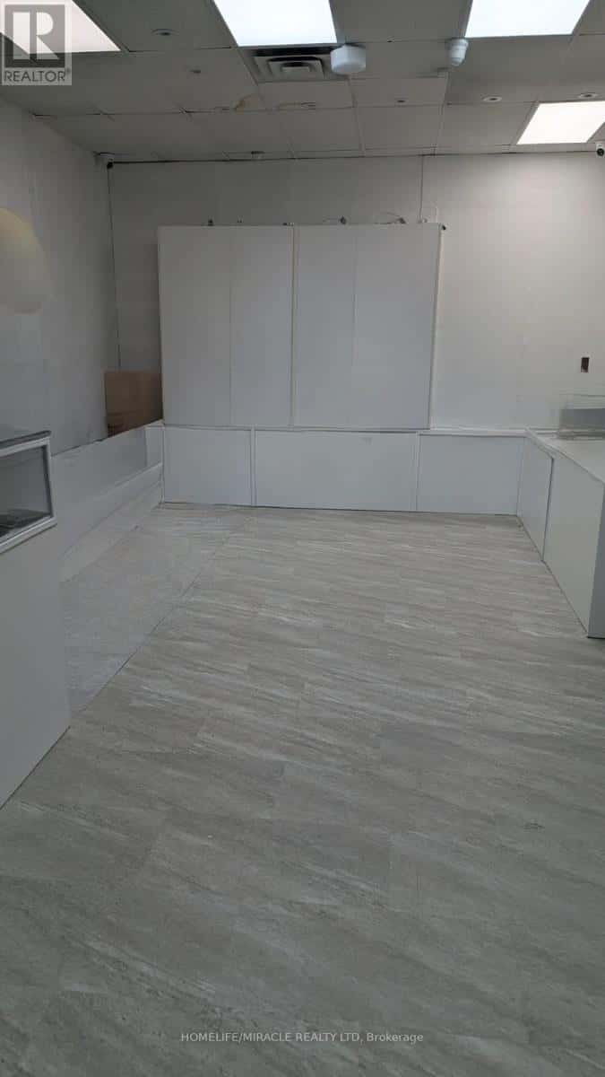 London South (South Y) — London South (South Y) - Photo 4 of 9