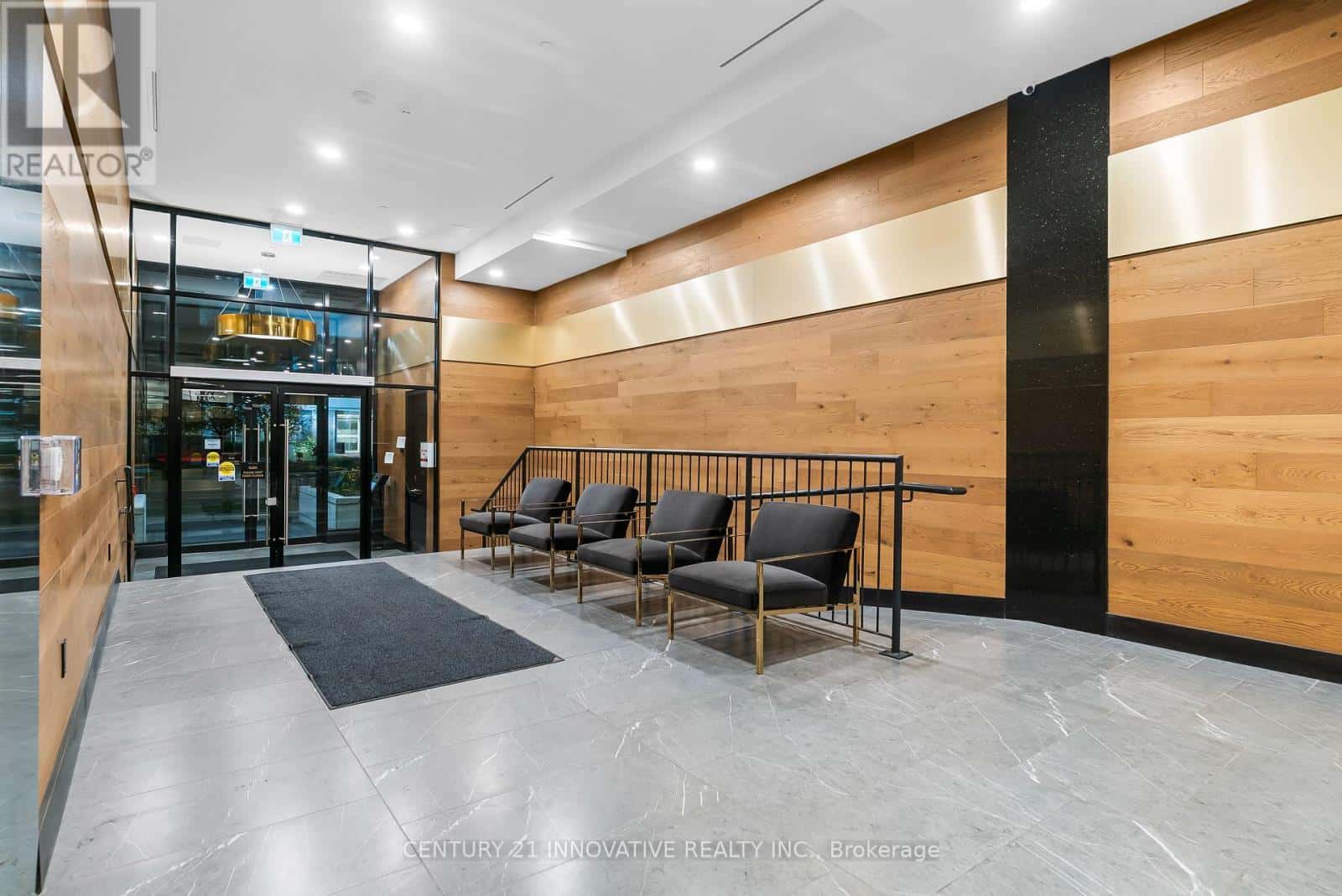 Waterloo — Waterloo - Photo 5 of 45