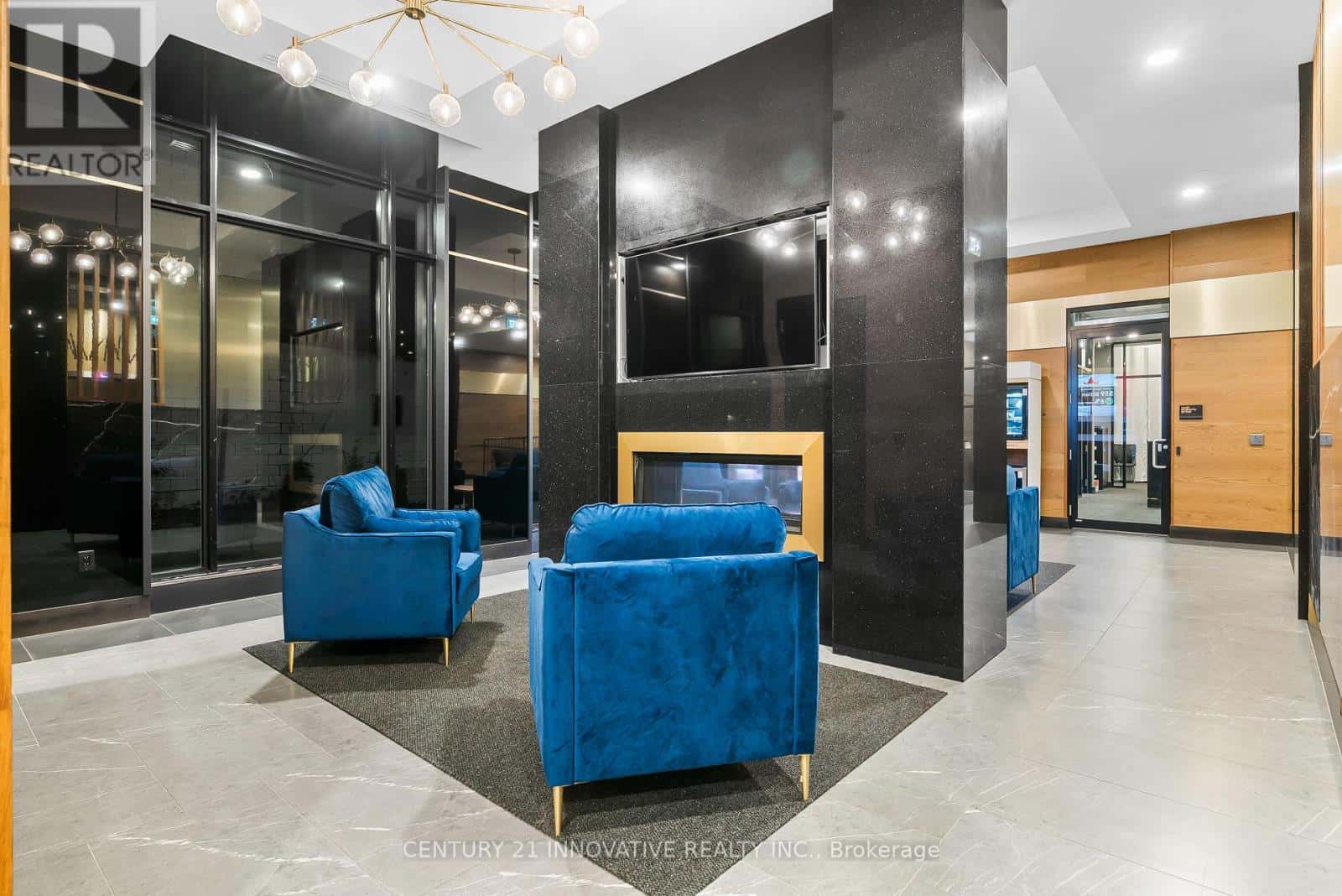 Waterloo — Waterloo - Photo 4 of 45