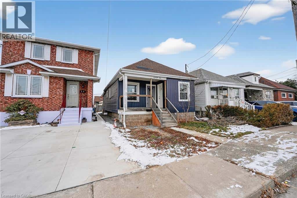 Hamilton — Hamilton - Photo 5 of 27