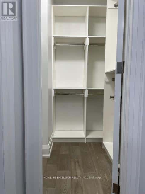 Toronto (Birchcliffe-Cliffside) — Toronto (Birchcliffe-Cliffside) - Photo 3 of 26