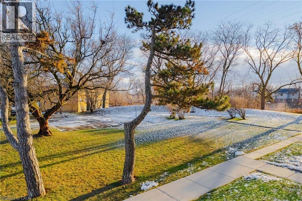 Burlington — Burlington - Photo 5 of 27