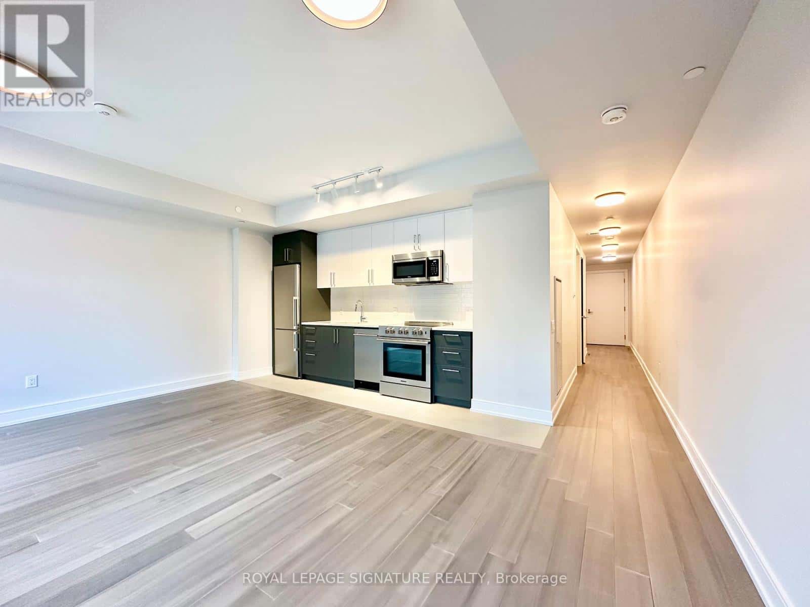 Toronto (University) — Toronto (University) - Photo 2 of 29