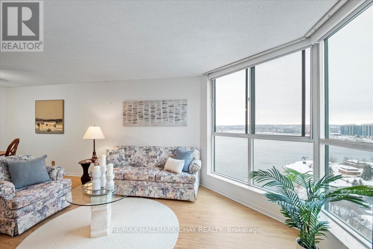 Barrie (City Centre) — Barrie (City Centre) - Main photo