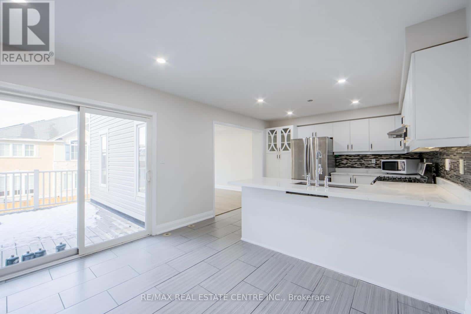 Milton (HA Harrison) — Milton (HA Harrison) - Photo 4 of 39