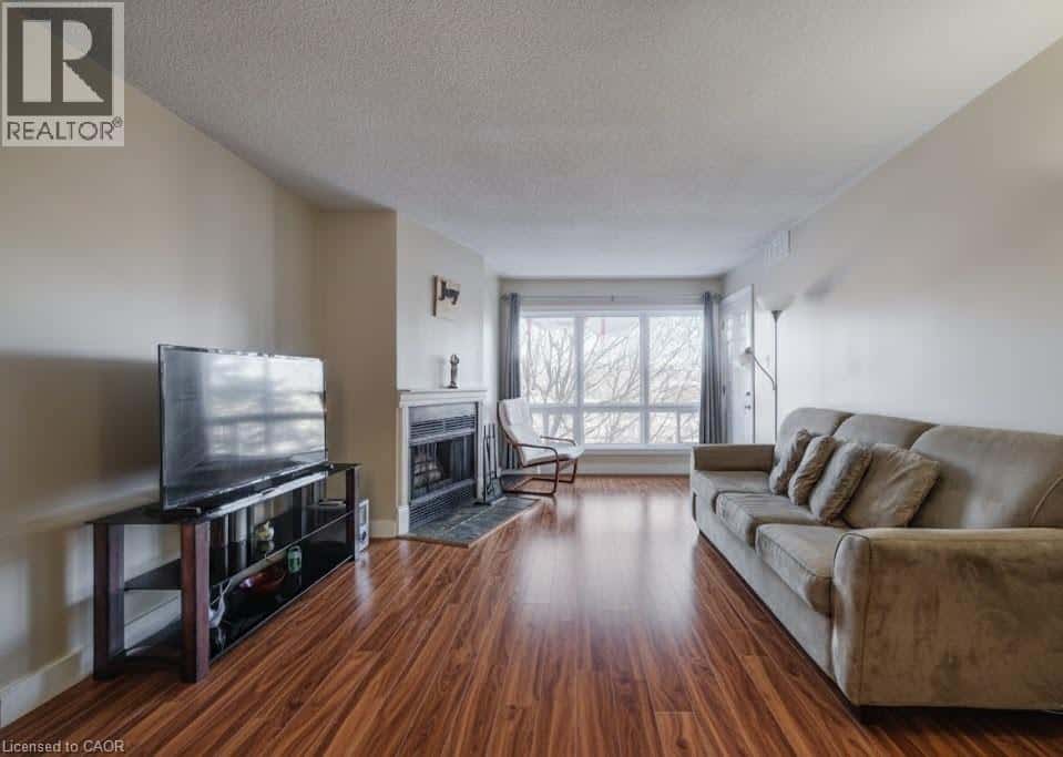 Kitchener — Kitchener - Photo 2 of 25