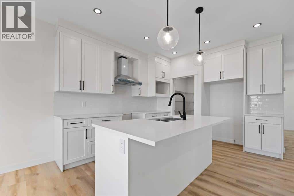 9 McClung Gate — Carstairs, Alberta - Photo 5 of 31