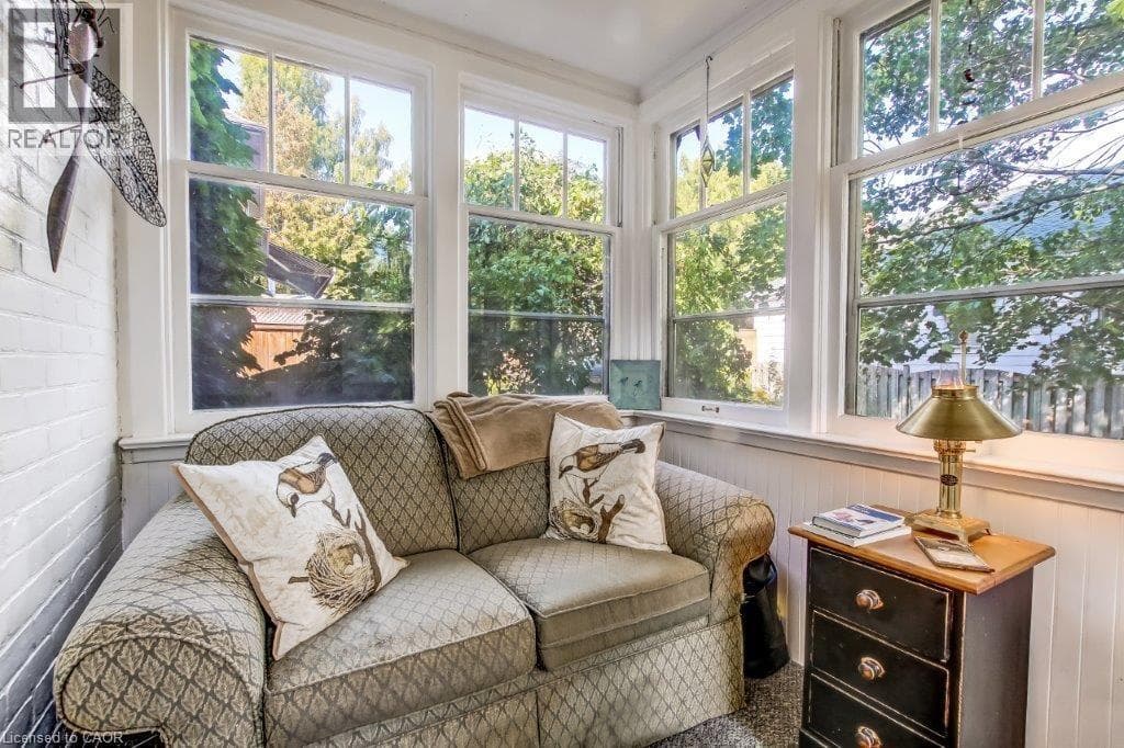 Woodstock — Woodstock - Main photo