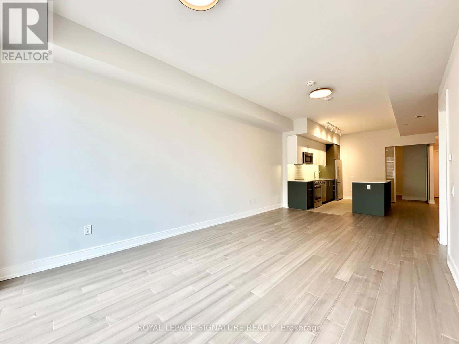 Toronto (University) — Toronto (University) - Photo 5 of 32