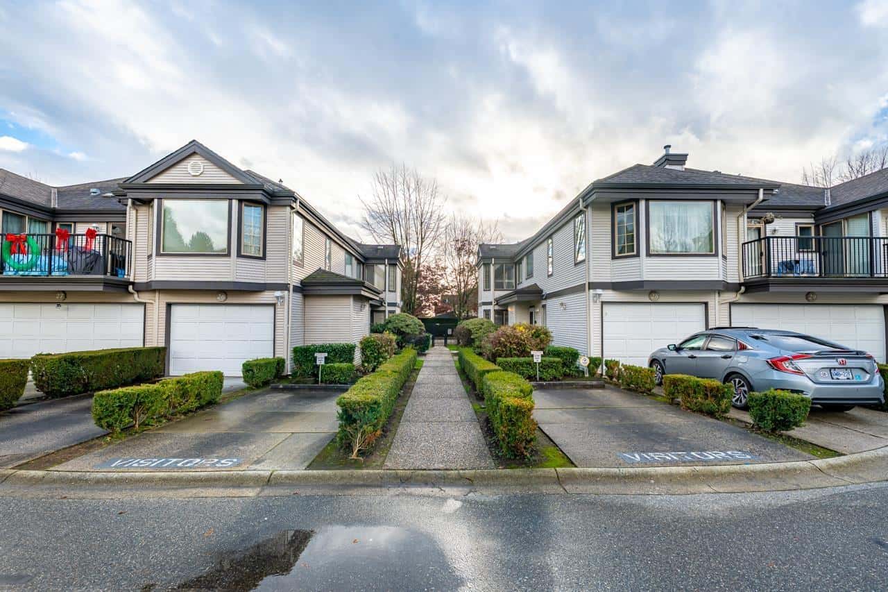 Surrey — Surrey - Photo 3 of 40