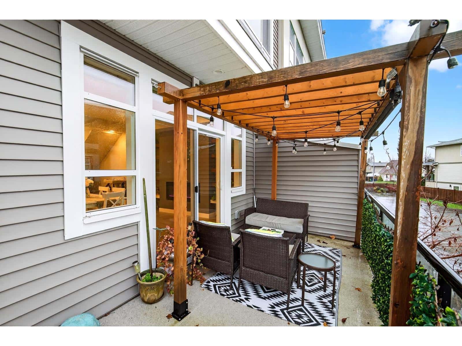 Chilliwack — Chilliwack - Photo 5 of 40