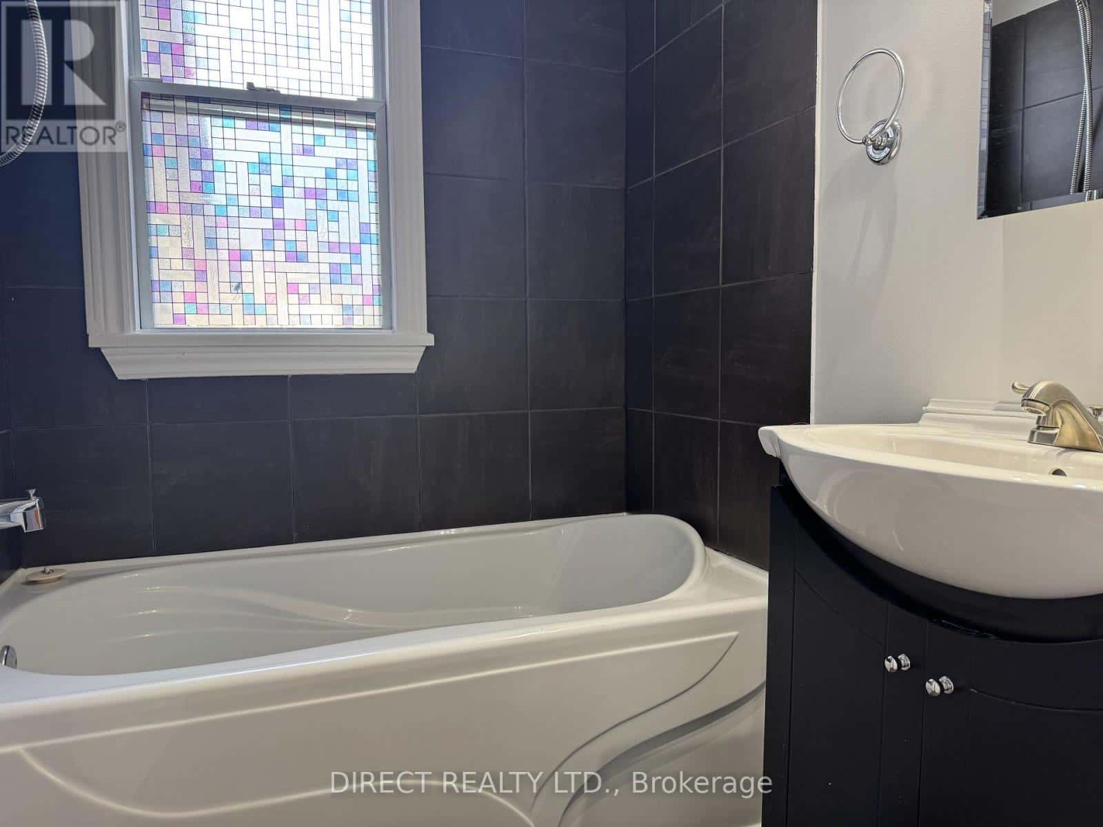 Belleville (Belleville Ward) — Belleville (Belleville Ward) - Photo 3 of 28