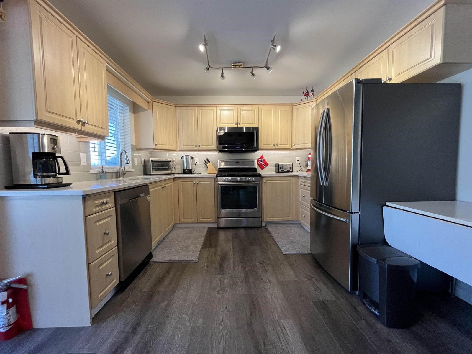 Chilliwack — Chilliwack - Main photo