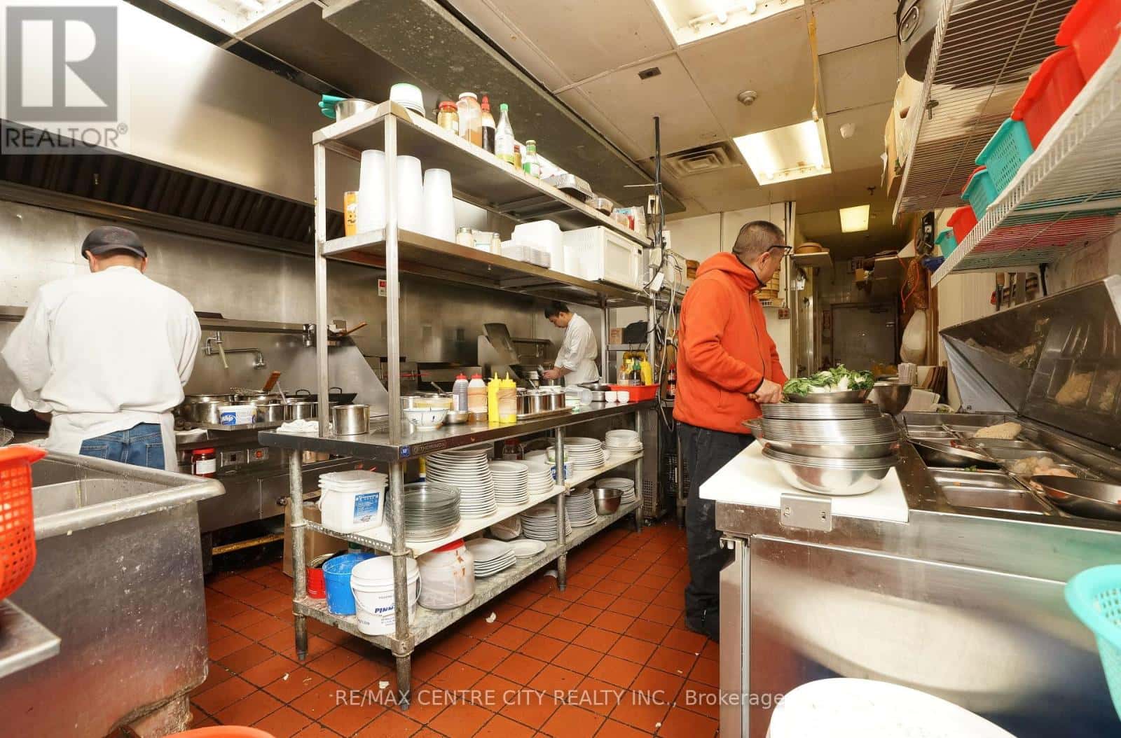 London East (East C) — London East (East C) - Photo 2 of 8