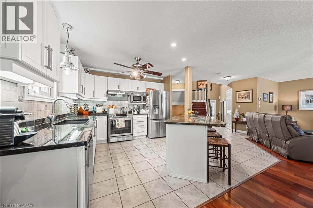 Kitchener — Kitchener - Main photo