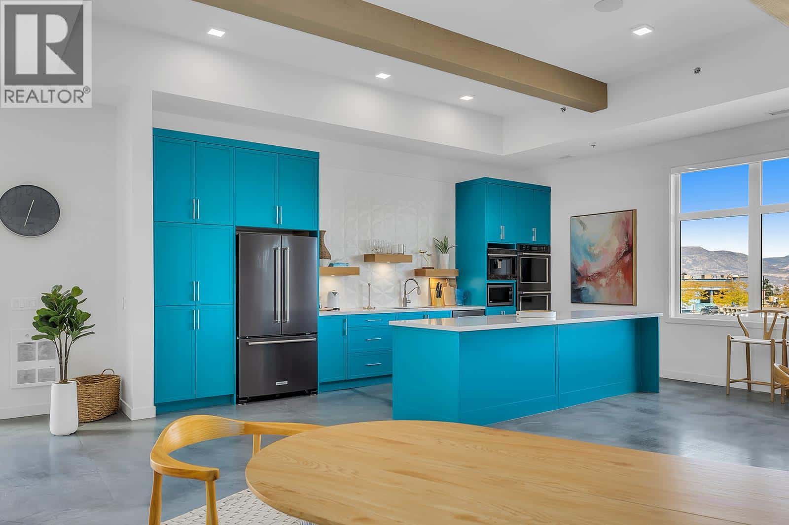 Kelowna — Kelowna - Photo 5 of 62