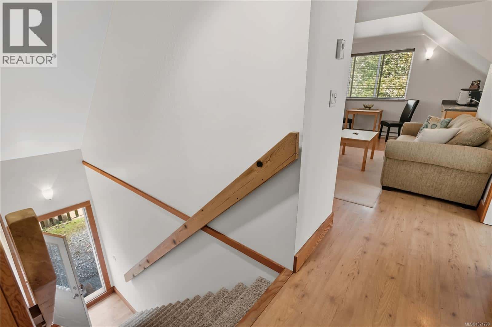 Ucluelet — Ucluelet - Photo 4 of 44